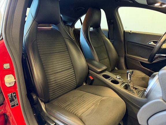 Mercedes-Benz CLA200 8 of 14