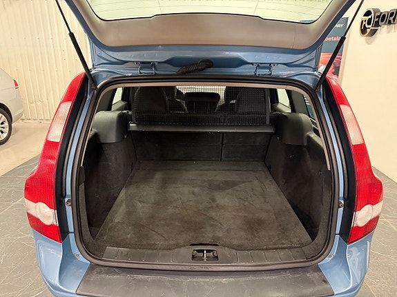 Volvo V50 22 of 24
