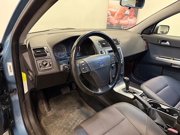 Volvo V50 10 of 24