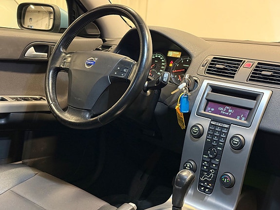 Volvo V50 19 of 24