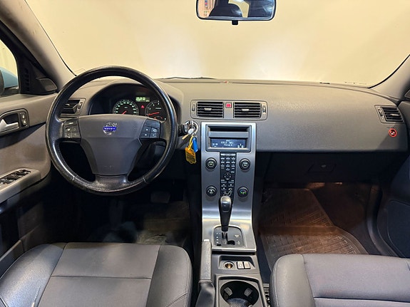 Volvo V50 16 of 24
