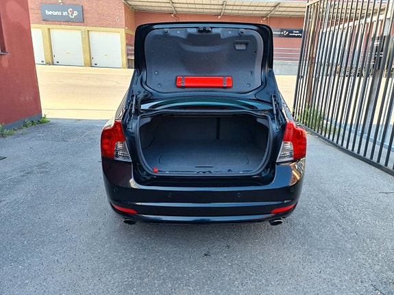 Volvo S40 8 of 17
