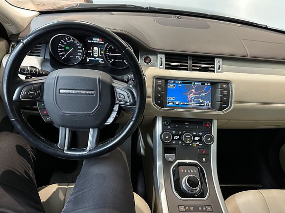 Land Rover Range Rover Evoque 19 of 27