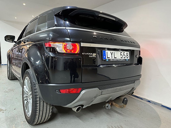Land Rover Range Rover Evoque 27 of 27
