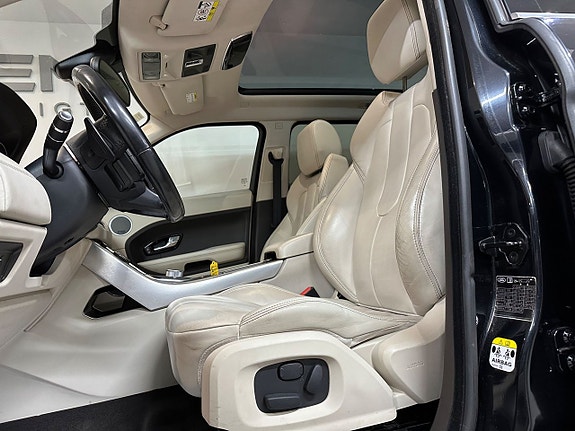 Land Rover Range Rover Evoque 18 of 27