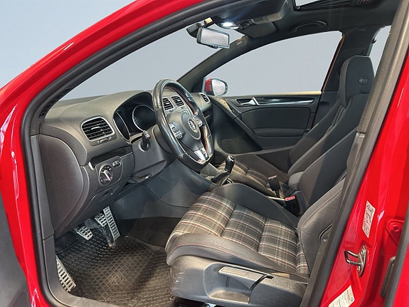 Volkswagen Golf I 7 of 20