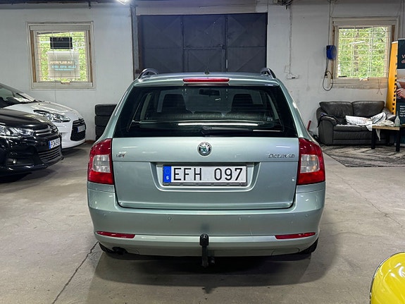 Skoda Octavia 5 of 5