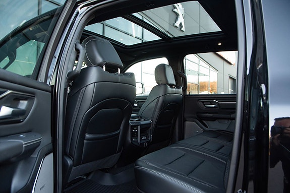 Dodge RAM 1500 19 of 19