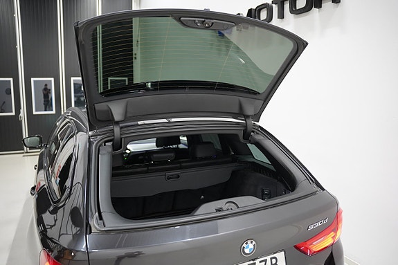 BMW 530d 28 of 30