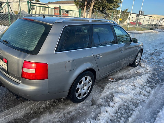 Audi A6 4 of 5