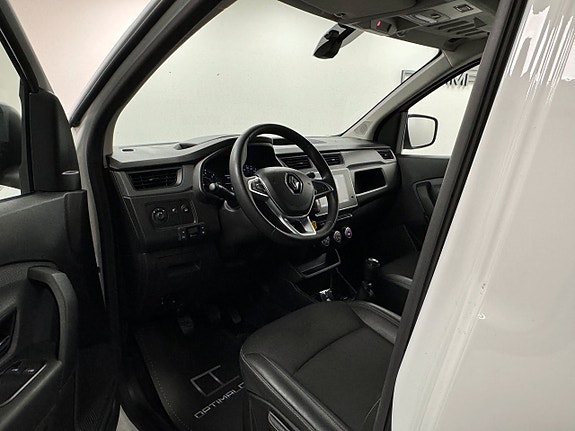 Renault Kangoo Express 9 of 13