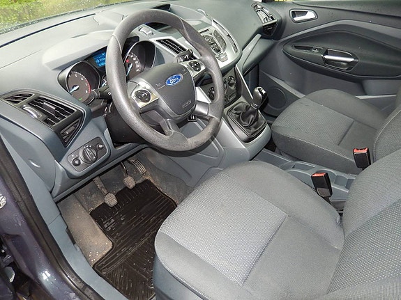 Ford C-Max 7 of 15