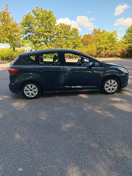 Ford C-Max 6 of 15