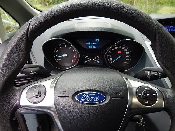 Ford C-Max 10 of 15