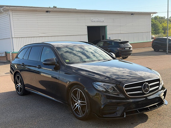 Mercedes-Benz E220 d 25 of 30