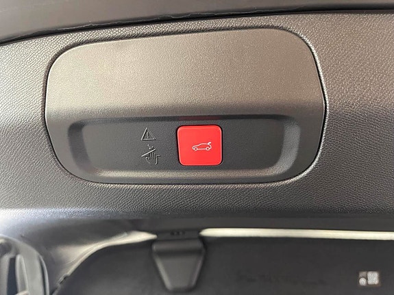 Peugeot 408 13 of 13