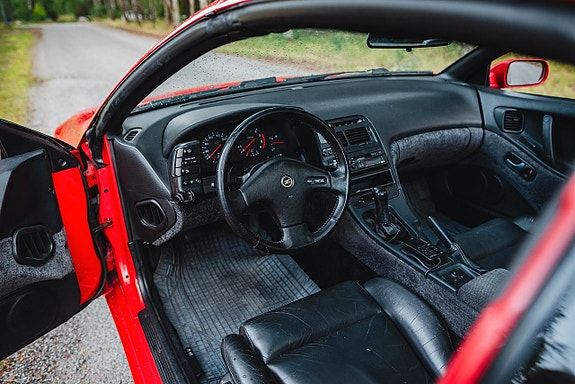 Nissan 300 ZX 12 of 17