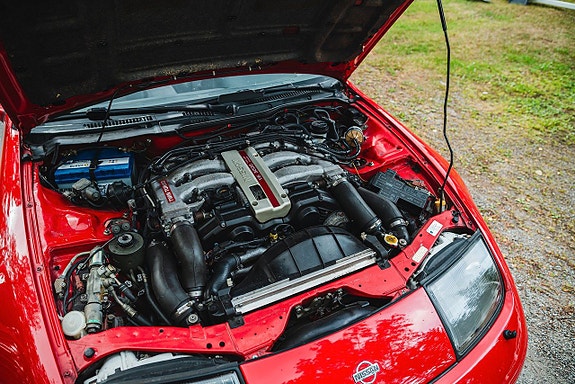 Nissan 300 ZX 11 of 17