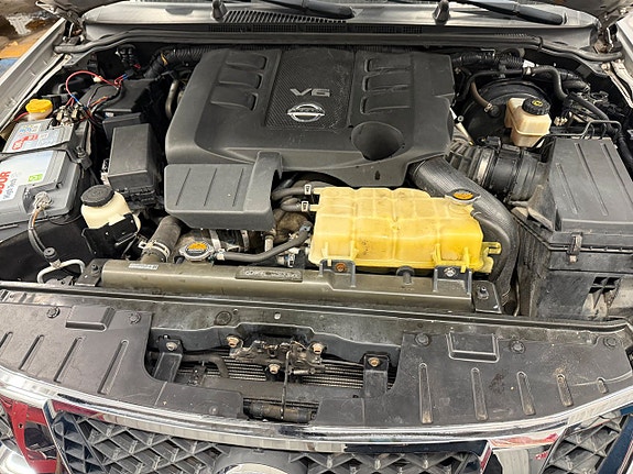 Nissan Navara 8 of 22