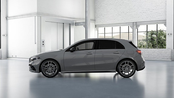 Mercedes-Benz A250 e 6 of 17