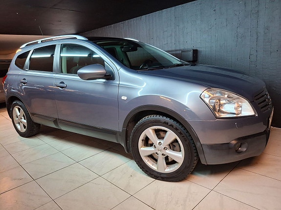 Nissan Qashqai+2 2 of 5