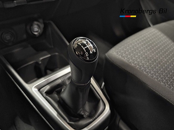 Suzuki Swift 12 of 17