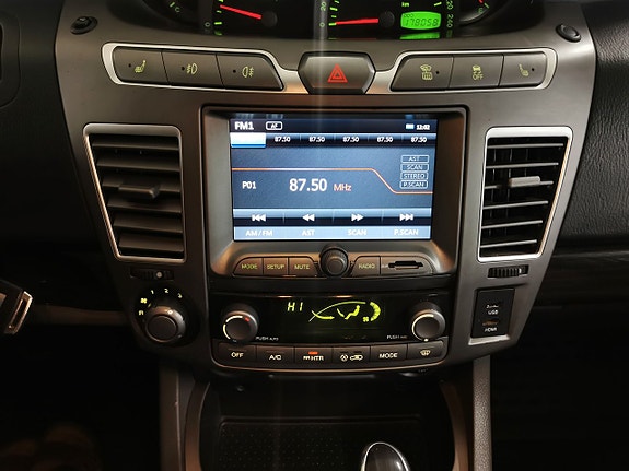 SsangYong Rodius 21 of 24