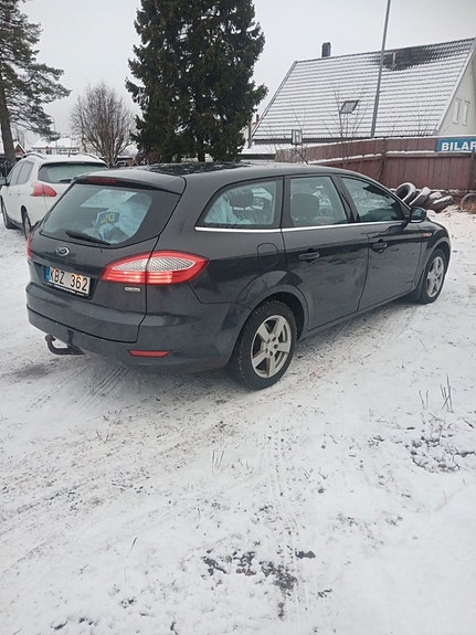 Ford Mondeo 9 of 19