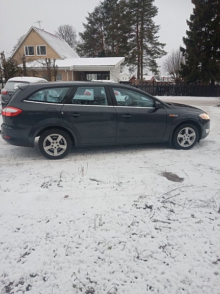 Ford Mondeo 10 of 19