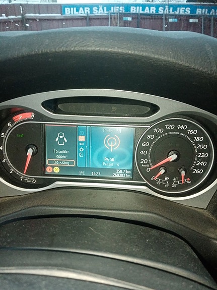 Ford Mondeo 11 of 19