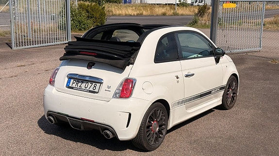 Abarth 595 4 of 30