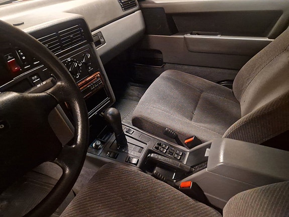 Volvo 850 10 of 17