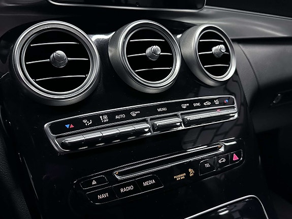 Mercedes-Benz C220 d 18 of 25