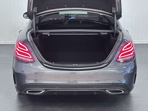 Mercedes-Benz C220 d 10 of 25