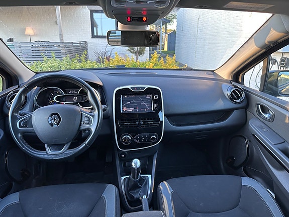 Renault Clio 5 of 5