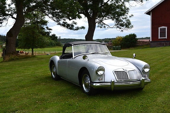 MG M 13 of 22
