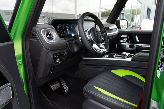 Mercedes-Benz G63 8 of 16