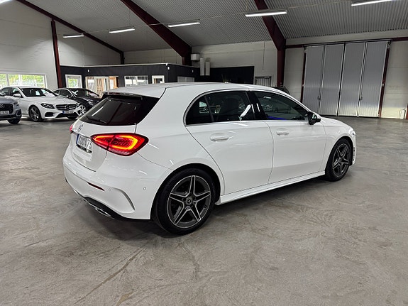 Mercedes-Benz A200 2 of 19
