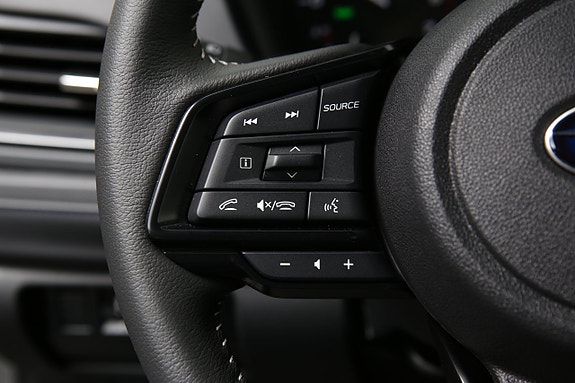 Subaru Forester 16 of 23