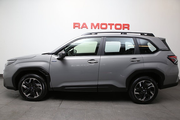 Subaru Forester 2 of 23