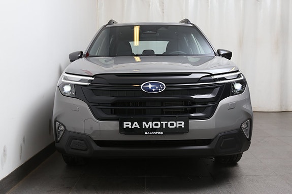 Subaru Forester 4 of 23