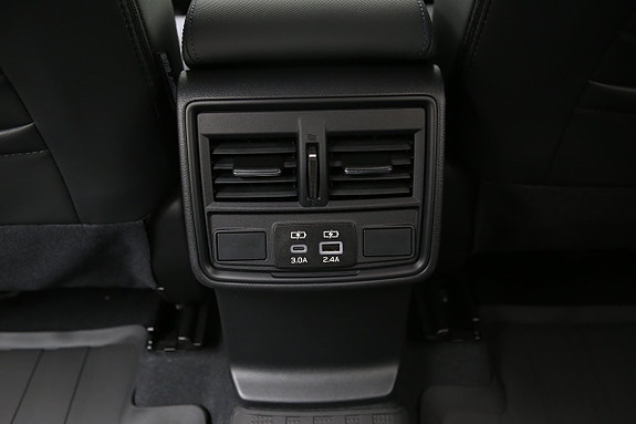 Subaru Forester 10 of 23