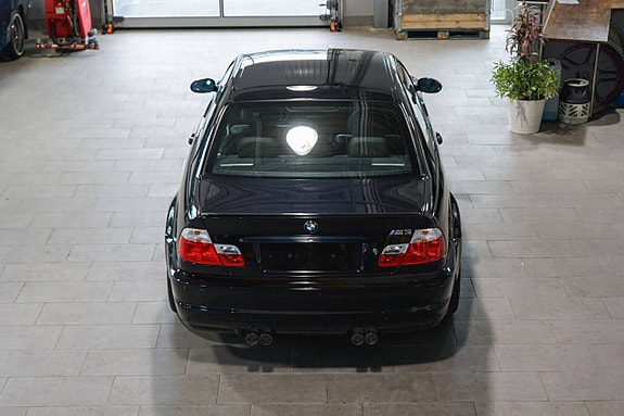 BMW M3 5 of 5