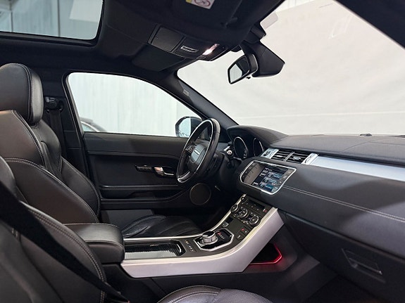 Land Rover Range Rover Evoque 14 of 22
