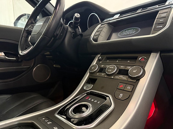 Land Rover Range Rover Evoque 15 of 22