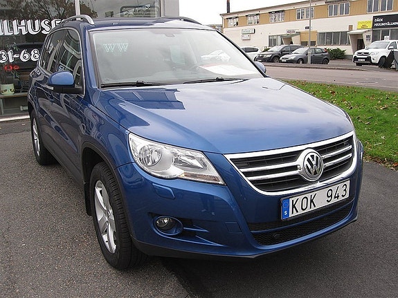 Volkswagen Tiguan 3 of 5
