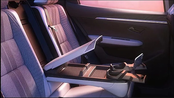 Renault Scenic E-Tech 6 of 6