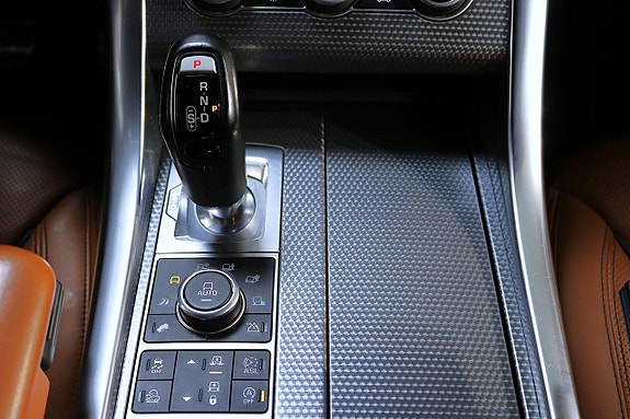 Land Rover Range Rover Sport 12 of 24