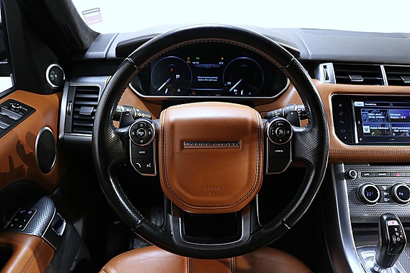 Land Rover Range Rover Sport 9 of 24