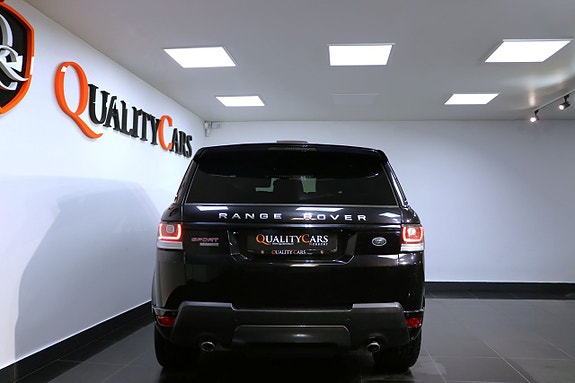 Land Rover Range Rover Sport 6 of 24